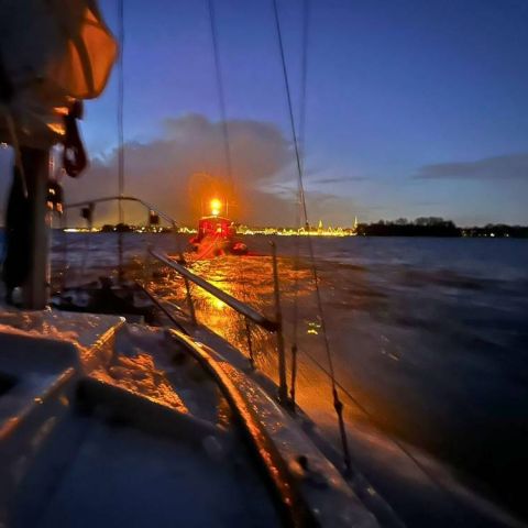 20260104d_original-278219f4 Technische problemen op het Markermeer bij winterse omstandigheden - Reddingstation Wijdenes