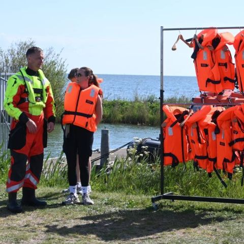 Harm_Scheltens_11_original-734b264d Een zonnige en geslaagde Reddingbootdag - Reddingstation Wijdenes