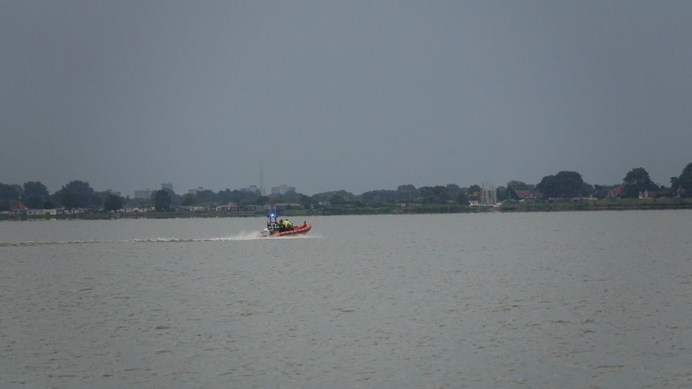 20240824-RVPM1-ffc82096 Zoekactie naar omgeslagen zeiljacht en maritieme hulpverlening - Reddingstation Wijdenes